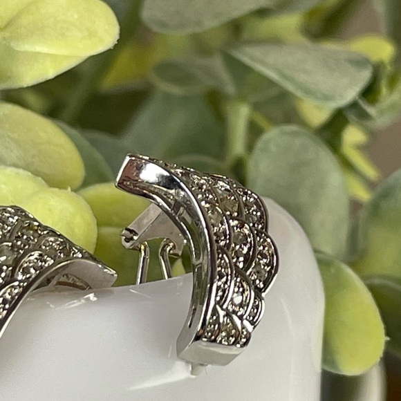 1/4ct Diamond Angel Wing earrings . Silver 925 Genuine Diamond - Picture 3 of 6